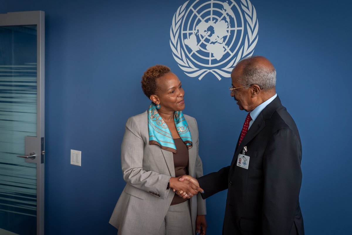 JoyceMsuya's tweet photo. Great exchange with @Ministersaleh during #UNGA80.

Grateful for Eritrea’s clear vision for sustainable development, efforts on food security, and strong collaboration with UN humanitarian leadership. 🇪🇷🇺🇳

You can count on @UNOCHA’s full and continued support.

@Eritrea_UN https://t.co/SoD3xlUC2Q