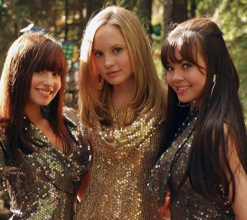 Laura, Olivia y salma #OTGala2