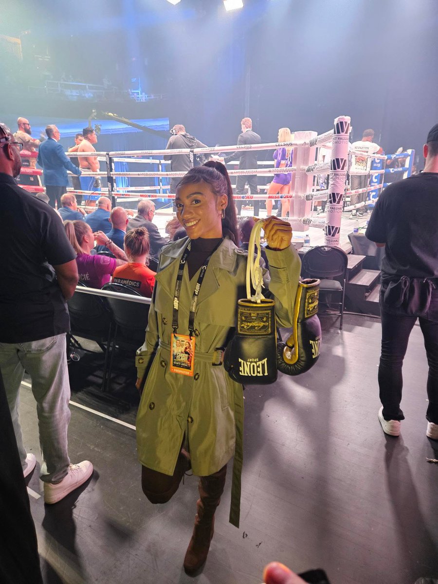 Fight week in Montreal🇨🇦😁🥊  <a href="/MostVpromotions/">MVP - Most Valuable Promotions</a>