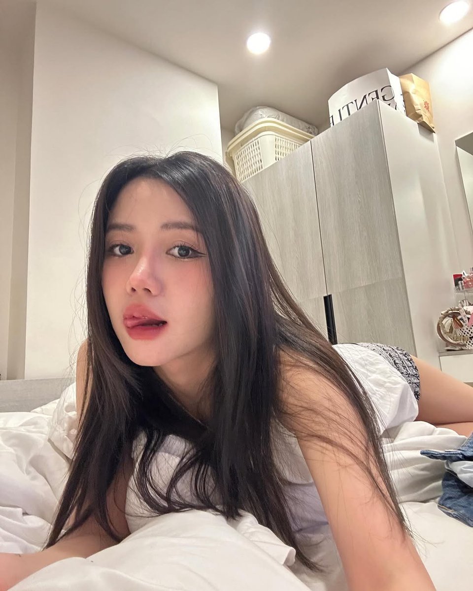 Mikilla___'s tweet photo. good nigth 🌑
surrounding area, whatsapp is in bio
#Availkediri #availtulungagung 
#OpenBOkediri #OpenHouse https://t.co/QHCGVBT6cI