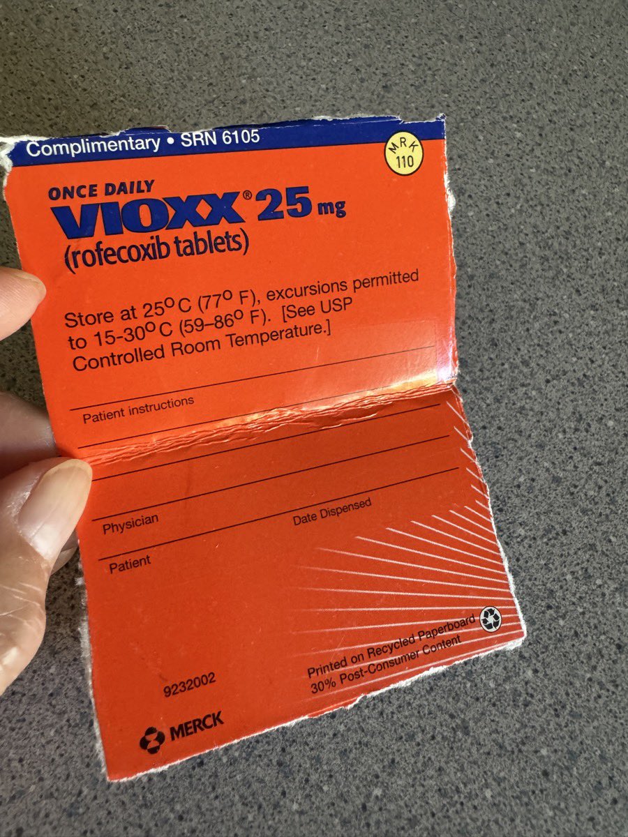 Lynn ⚚ tweet media