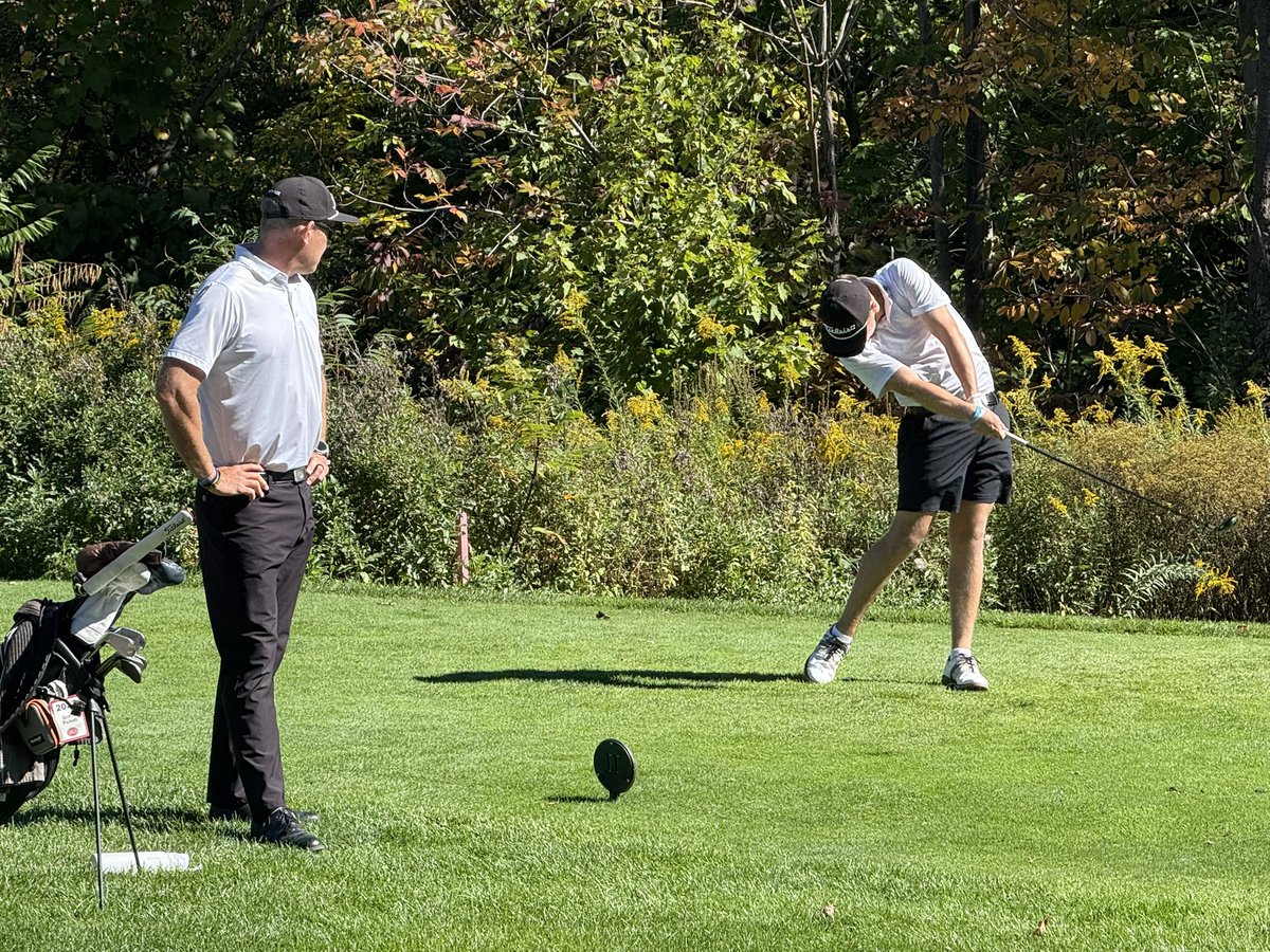 MikePickettPro's tweet photo. So proud of this team!  We did it again!  Made it out of D1 Sectionals today at Quail Hollow Country Club.   Onto Districts as a team next Monday at Pine Hills for the third year in a row. @RLSD_Beavers @Riverside_athl https://t.co/I1oM9c3J86