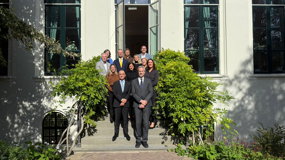 🇨🇴🤝🇳🇱 La Dirección de Asuntos Jurídicos Internacionales de la Cancillería, junto con la <a href="/FiscaliaCol/">Fiscalía Colombia</a> y el <a href="/MinjusticiaCo/">MinJusticia Colombia</a>, adoptó el Acuerdo de Cooperación Legal Mutua con el Reino de los Países Bajos, cuyo objeto es cooperar en materia penal y judicial frente a la investigación,