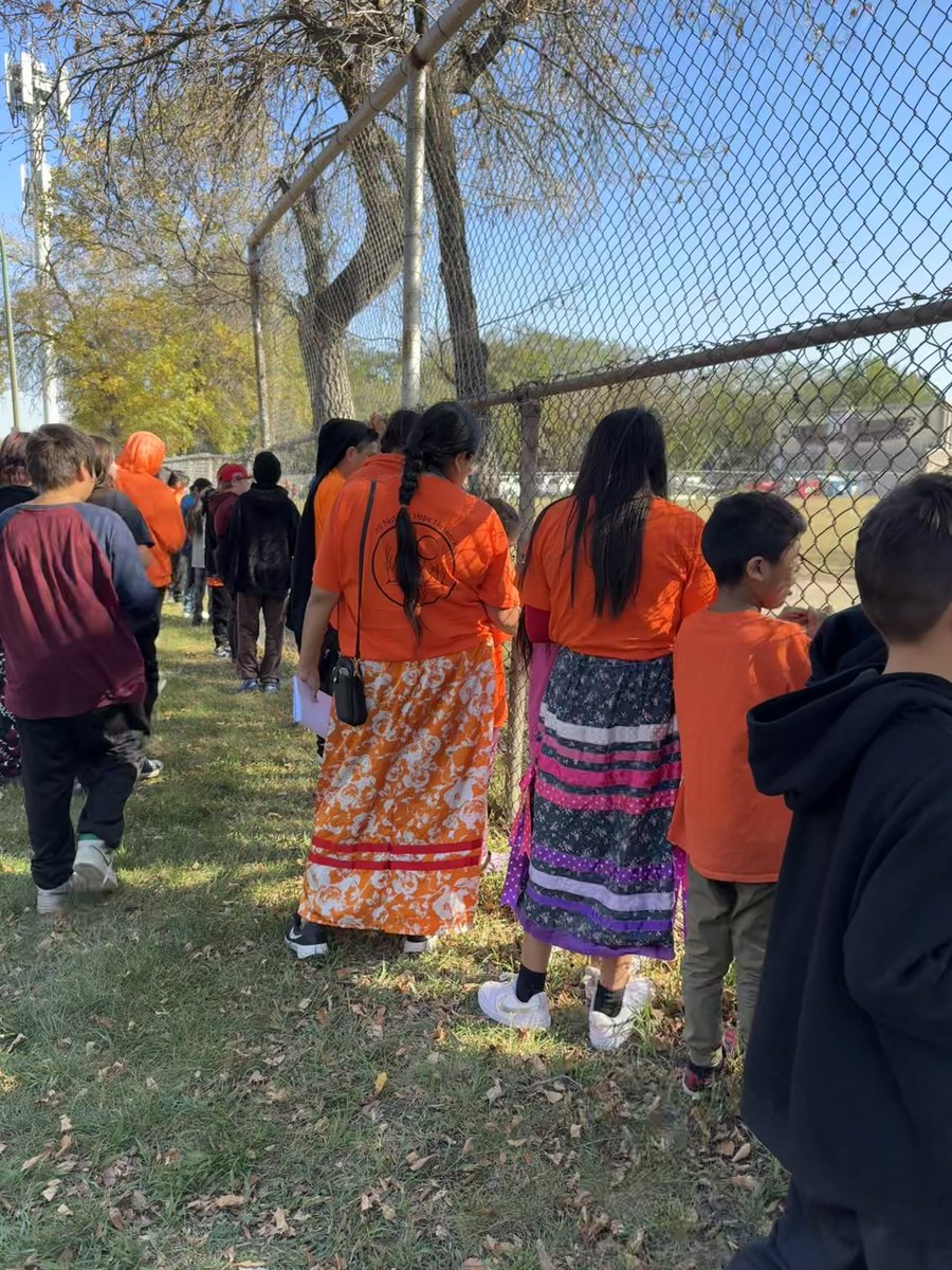 Sarah Cummings Truszkowski tweet media