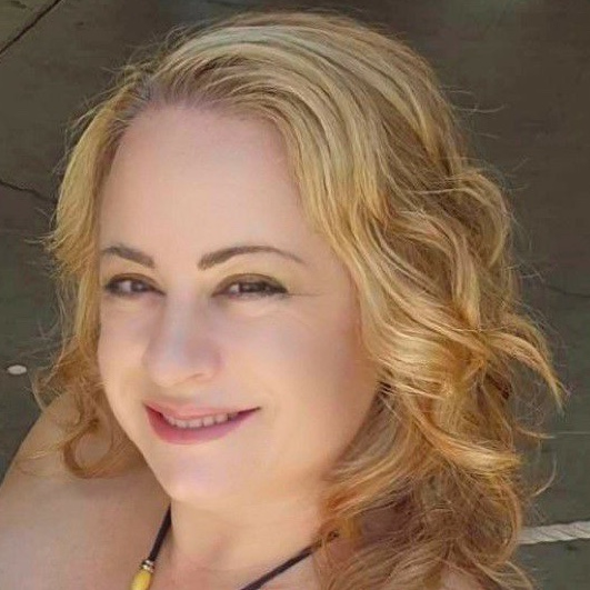 StopAntisemites's tweet image. Andrea Gonzalez, a psychiatrist nurse with Scripps Mercy Hospital in San Diego CA, shares shocking antisemitic sentiment on her FB page, including:

- calls to boycott the world’s only Jewish nation
- refers to a Jewish PM as &quot;Hitler&quot;
- claims Israel allowed the 10/7 to occur
-…