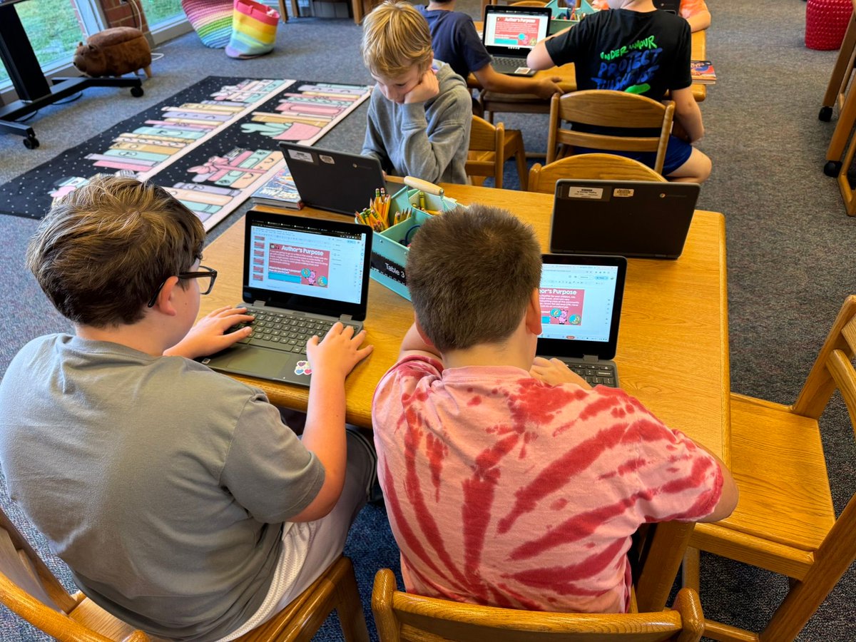 MrsLibraryLady8's tweet image. 3rd graders are doing an excellent job exploring the PIE technique to understand why authors write. Their dedication is truly commendable! #Education #Learning