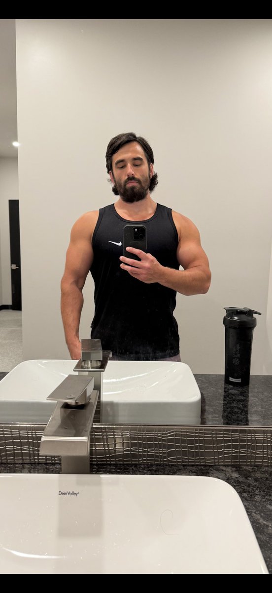 disintegr8ted2's tweet photo. big boy era https://t.co/x1SGjvAfOg