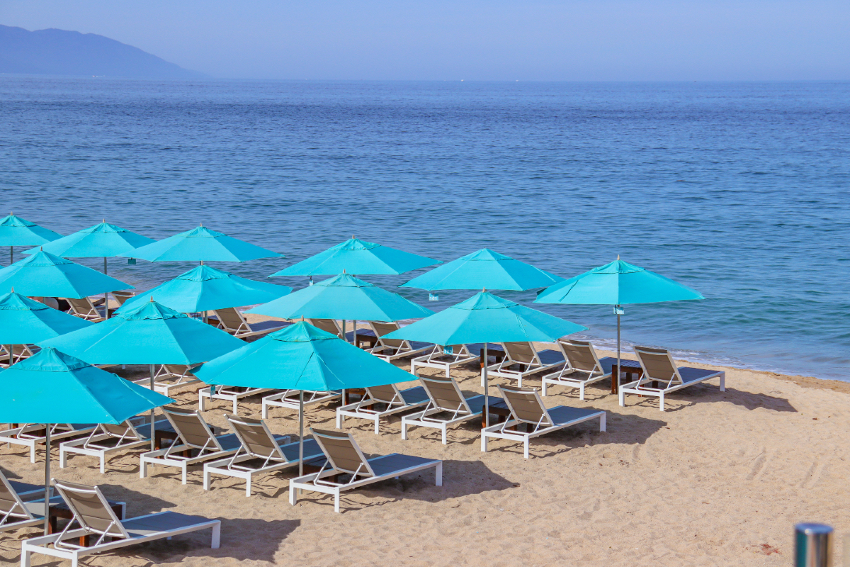 "Settle in, soak up the sun, and enjoy the view—your perfect beach day starts here at Mantamar! ☀️🌊 #BeachBliss"

More Info: 📞 +52 322 222 6260
Reservations: bit.ly/reserve-mbc

#GayTravel #PuertoVallarta #Mantamar
