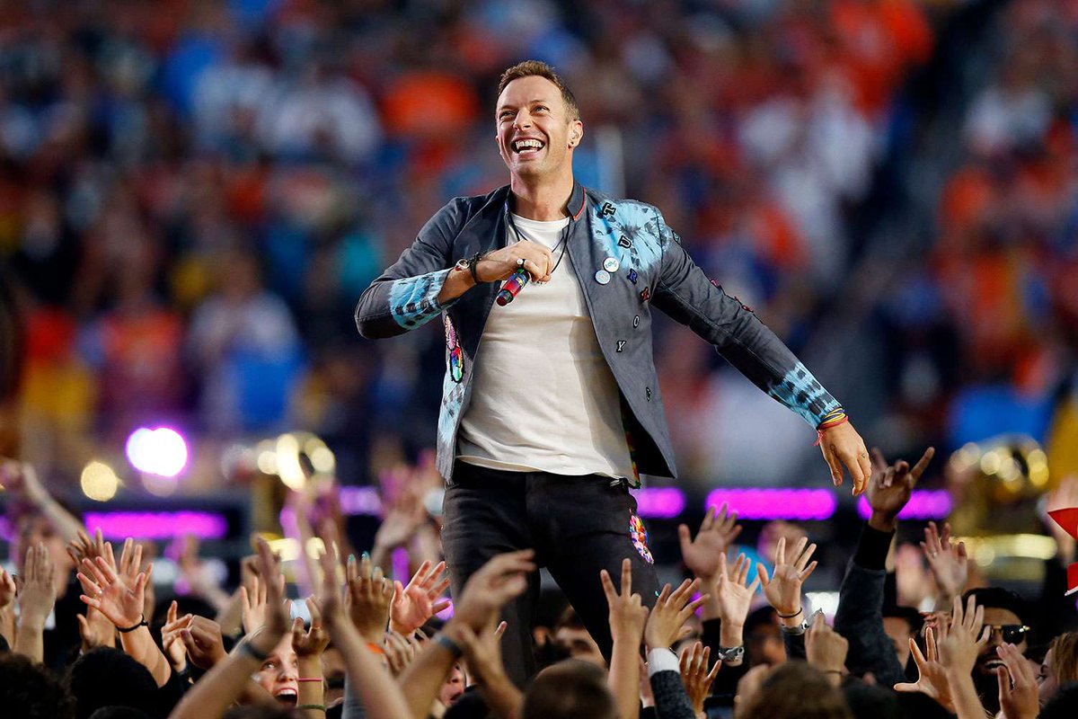 Cuando el Show del medio tiempo del Super Bowl se tomaba muy en serio, era un espectáculo, no la burla qué es hoy 🏉