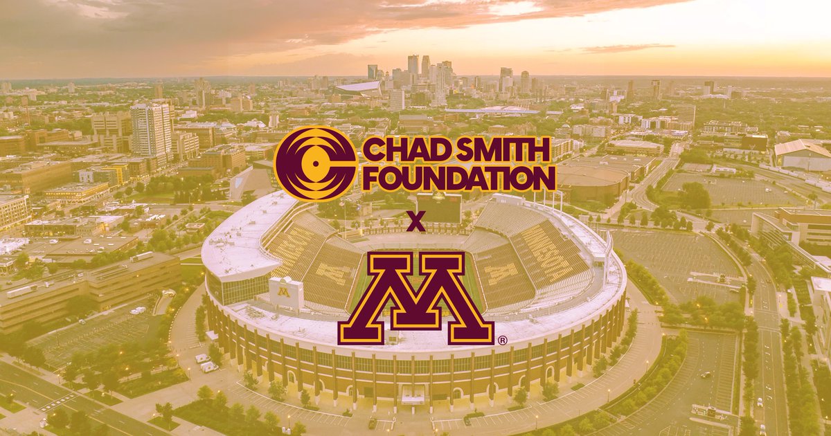 So fired up about our special edition of the Golden Gopher Podcast this week!  Thrilled that <a href="/RHCPchad/">Chad Smith</a>
Chad Smith could join me to talk about his new foundation <a href="/ChadSFoundation/">Chad Smith Foundation</a> and his Homecoming halftime performance coming up with <a href="/UMNmarch/">UMN Marching Band</a>!