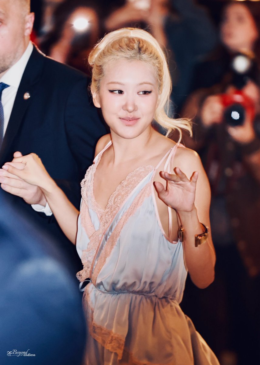 ʙᴇʏᴏɴᴅ_éɴᴅʟᴇss tweet media