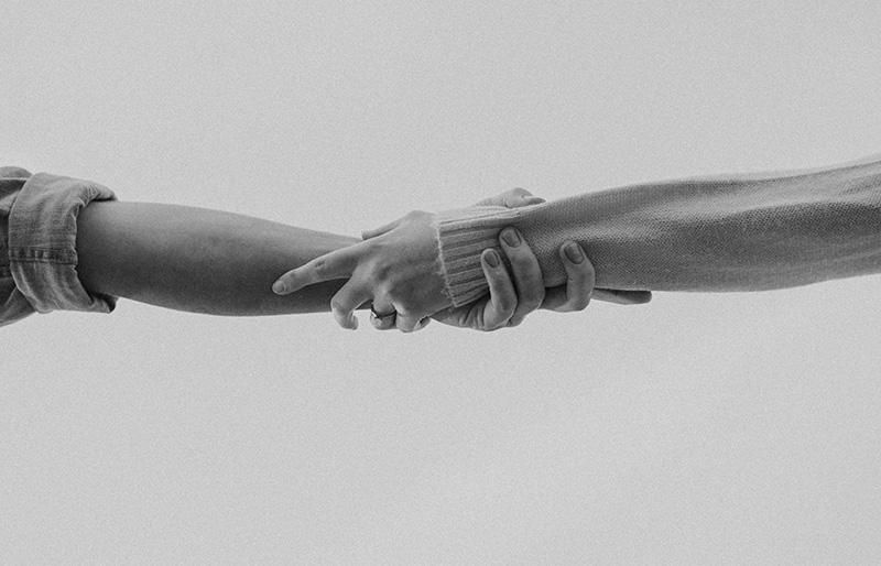 ÚS obnovil řízení o stížnosti ženy, která podala trestní oznámení na kněze 
christnet.eu/zpravy/32916/u…