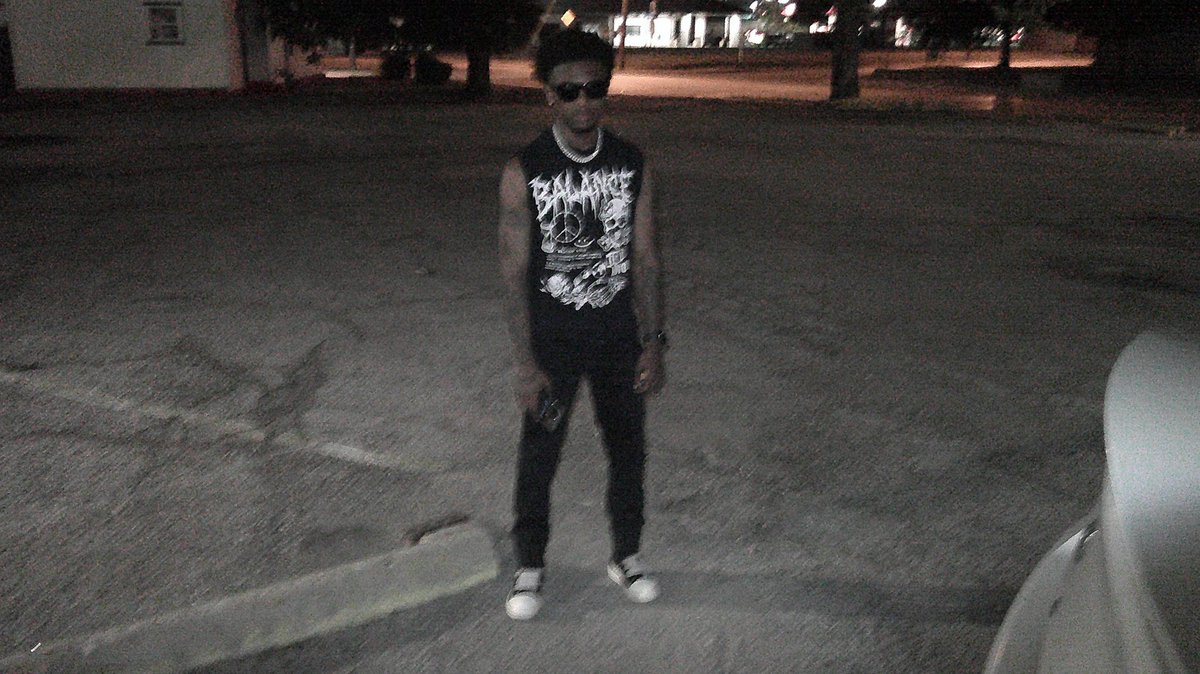 everythang7's tweet photo. #rapmode #dallastx #southdallas #IM7 #007 #unsignedartist  } #Everythang7🩸🩸🩸🩸 #Bleed2soon🩸🩸 https://t.co/dVQrZZzVnN