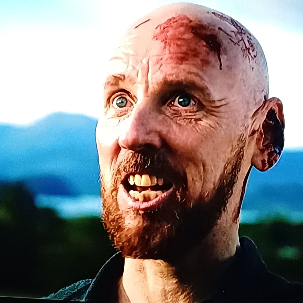 atvfriend's tweet image. Ewen Bremner 🫡🫡🫡

What a character he gave us we were glued to our 🛋 feeling 🤮 😱 and thrilled by Tommy! 

I love the ending 

Tommyyyy in the distance 

He will be 🔙 easily with a 🆕️ cast! Huge congratulations @ITV you committed to dark 💯 and it was 📺 ✨️ #Coldwater