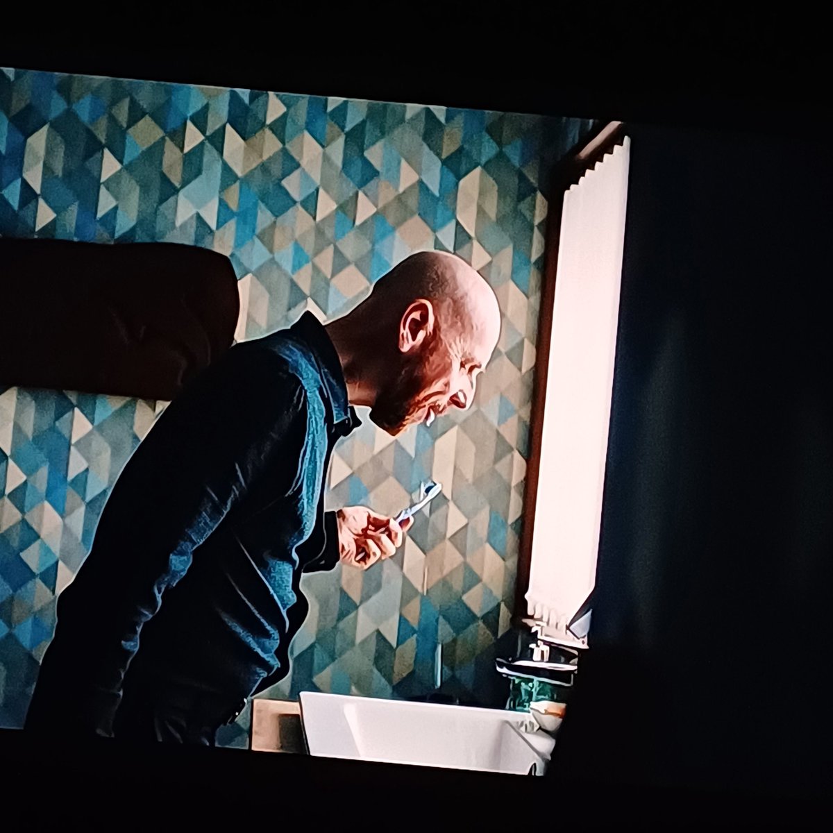 atvfriend's tweet image. Ewen Bremner 🫡🫡🫡

What a character he gave us we were glued to our 🛋 feeling 🤮 😱 and thrilled by Tommy! 

I love the ending 

Tommyyyy in the distance 

He will be 🔙 easily with a 🆕️ cast! Huge congratulations @ITV you committed to dark 💯 and it was 📺 ✨️ #Coldwater