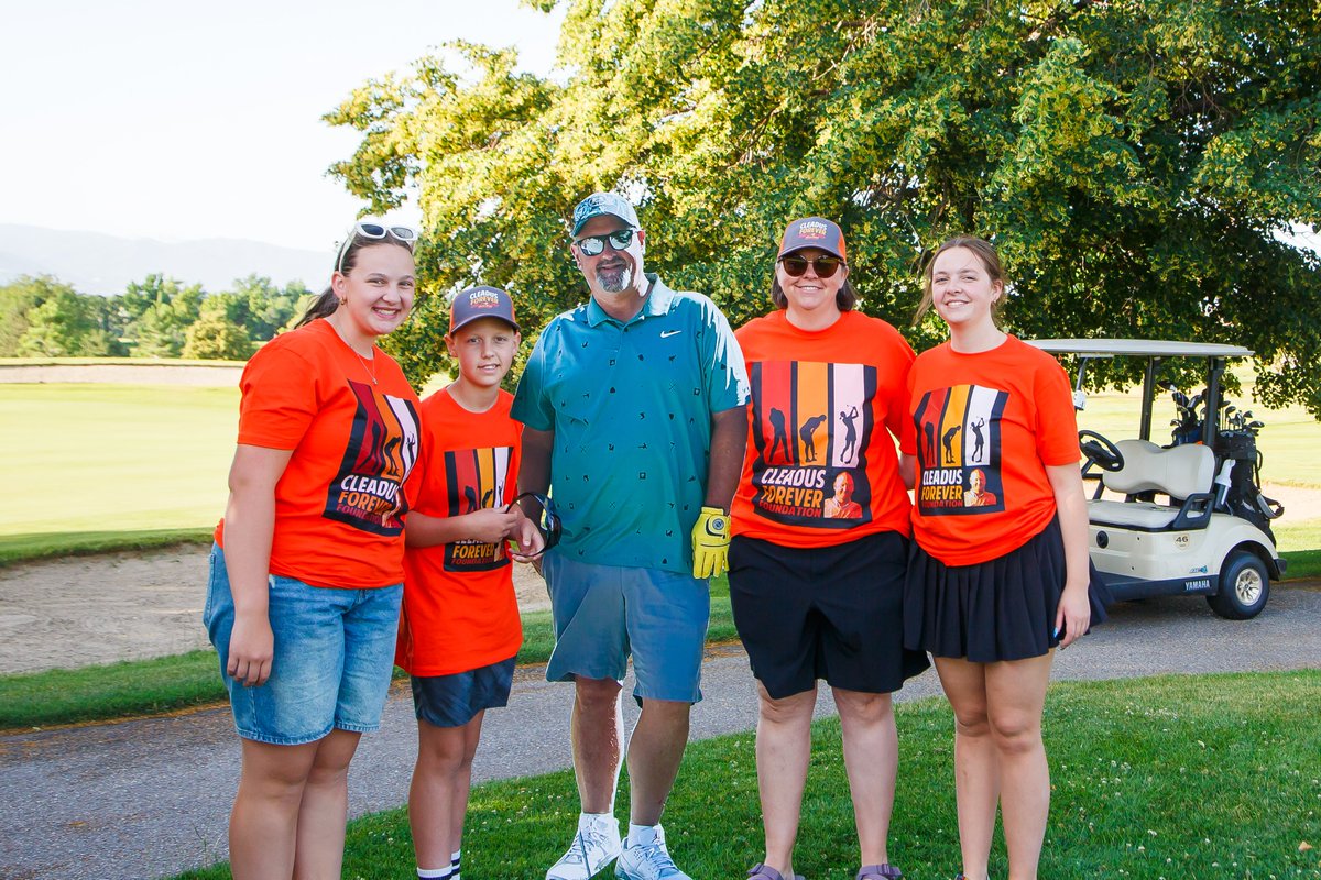Golf4Life 2025 was absolutely amazing. We filled our teams and most of our sponsorships. Thank you so much to everyone who came! The photo gallery is right here: jonwoodburyphoto.com/2025-Events/Cl…
We'd love to have you join us in 2026!