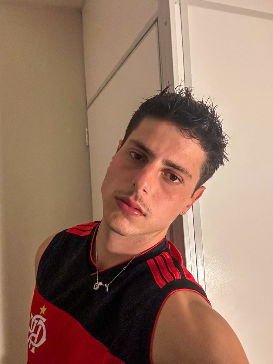 biel 💋 tweet media