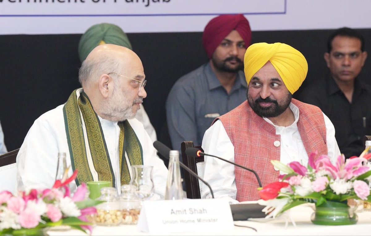 theswatantra1's tweet image. पंजाब के CM भगवंत मान आज दिल्ली में केंद्रीय गृहमंत्री अमित शाह से मुलाकात करेंगे

सूबे में बाढ़ से हुए नुकसान को रिपोर्ट साझा करेंगे, एक बार फिर बीस हज़ार करोड़ के राहत पैकेज की माँग कर सकते हैं 

#FilePhoto