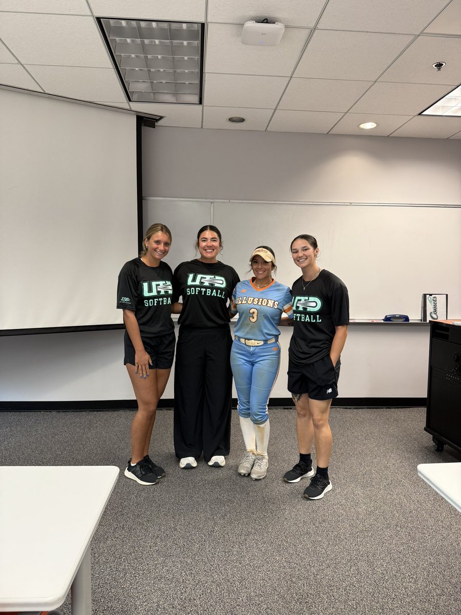 Bridget Herrera tweet media