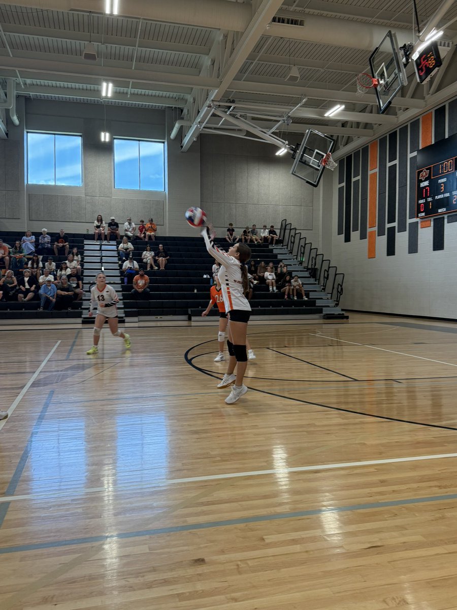 PPMSvball's tweet photo. B team took the win against Pioneer Ridge today! @PCHSAthletics1 @PlattePurchase https://t.co/vxjpl5mp4q