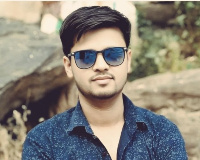 “मेरी लाश को इन्हें छूने मत देना…” (“Don’t let them touch my body after I’m gone…”)

This was not a movie script. It was the last cry of 34-year-old Anshul Varshney, son of a BJP leader from UP’s Sambhal.

Anshul ended his life, leaving behind a suicide note that directly named