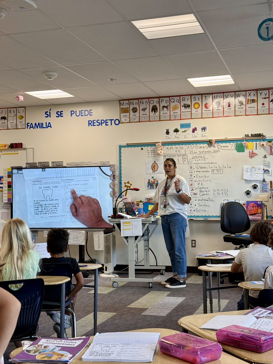 SDUSD Multilingual Education Department tweet media