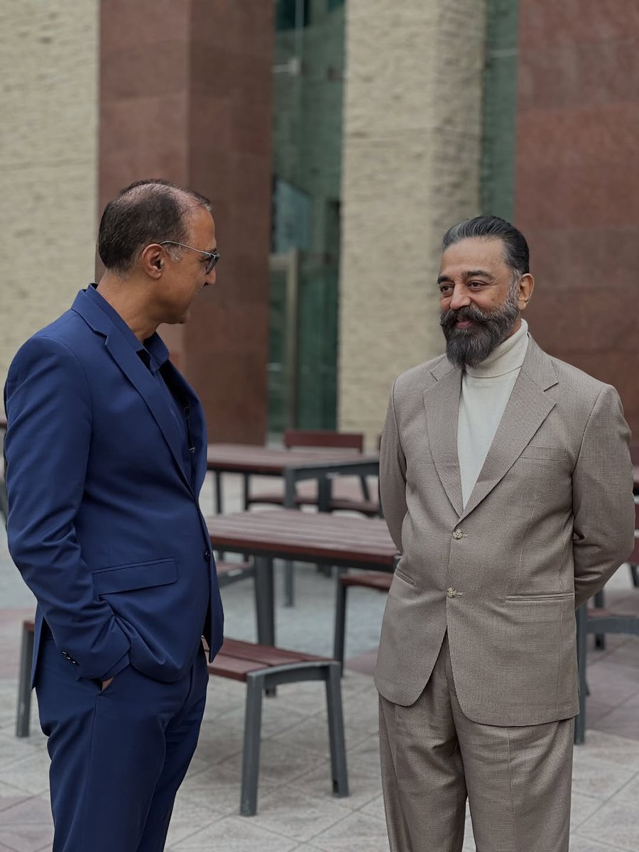 Kamaladdict7's tweet photo. Mayor of Edmonton @AmarjeetSohiYEG.

Today I had the pleasure of welcoming the legendary actor, writer, director, politician, Padma Shri, Padma Bhushan and National Award Winner #KamalHaasan as he visits Edmonton as part of the India Film Festival of Alberta 2025 celebrations❤️ https://t.co/dt0fOvl85t