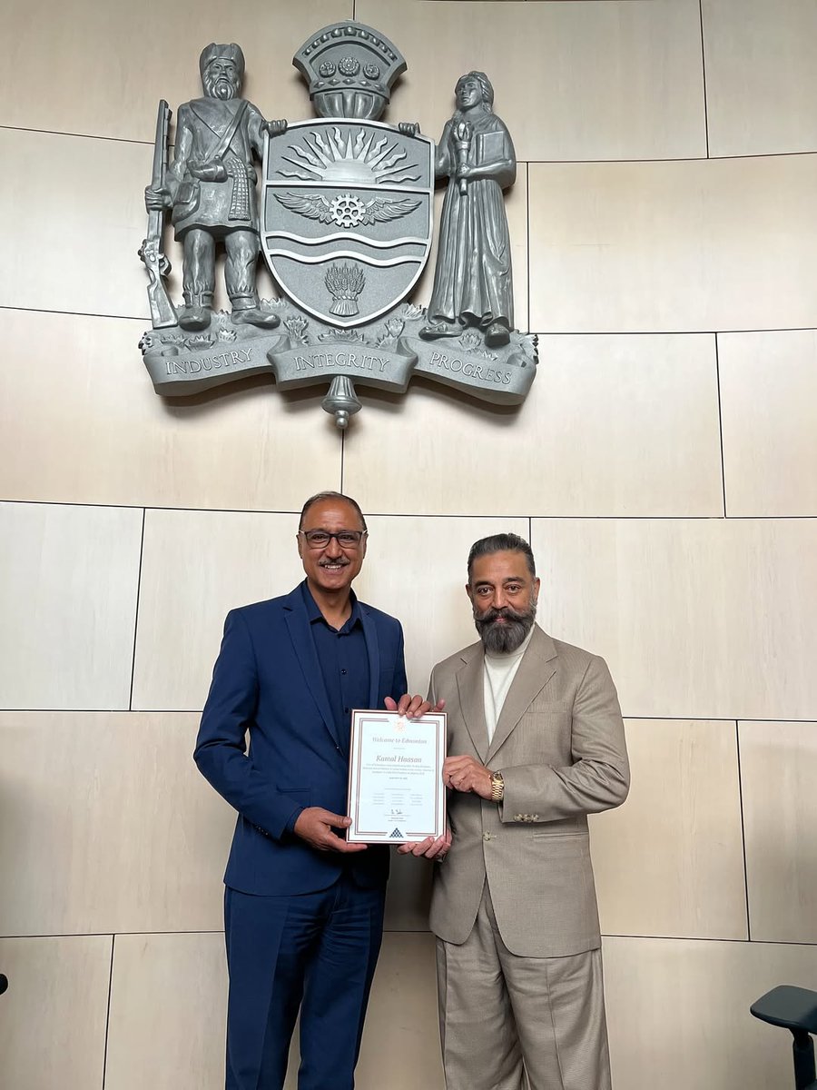 Kamaladdict7's tweet photo. Mayor of Edmonton @AmarjeetSohiYEG.

Today I had the pleasure of welcoming the legendary actor, writer, director, politician, Padma Shri, Padma Bhushan and National Award Winner #KamalHaasan as he visits Edmonton as part of the India Film Festival of Alberta 2025 celebrations❤️ https://t.co/dt0fOvl85t
