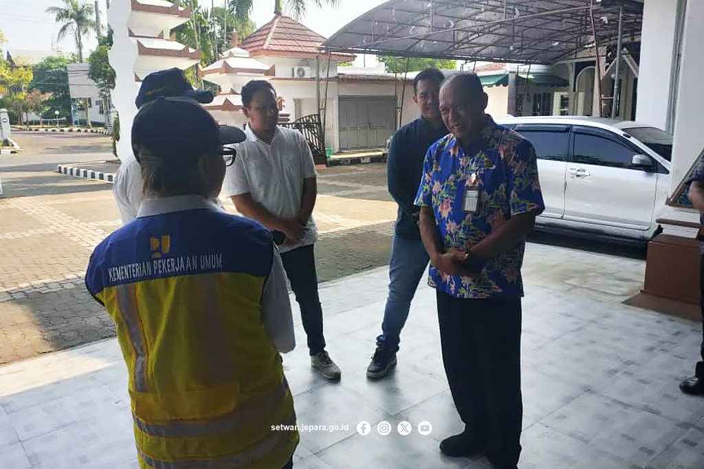 setwanjepara's tweet photo. Revitalisasi Gedung DPRD Jepara Pasca Kebakaran Dimulai, Dikerjakan Selama 3 Bulan.

Berita selengkapnya di https://t.co/QXaH023wva

#setwanjepara
#beritasetwanjepara https://t.co/GjKljAZK8Z