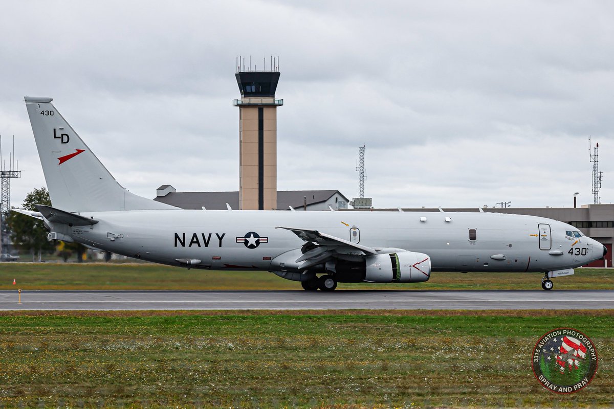 3315Aviation's tweet image. Pee Ate from last week. Missed the callsign because my scanner was deader than the Astros playoff hopes. #planespotter