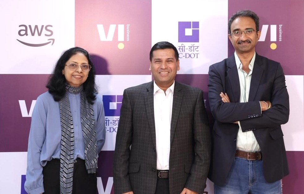diginditimes's tweet image. Vi Business Launches IoT Innovation Lab in Partnership with AWS and C-DOT

digitalindiatimes.com/vi-business-la…

@ViBusinessIndia @awscloud @CDOT_India #IoTLab