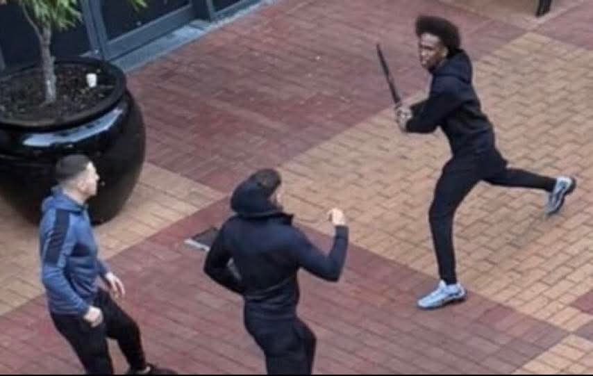 hammerofleft's tweet photo. African Abel Sorzor from the infamous photo from the Northland machete attacks was charged this week with murder over the stabbing deaths of two children aged 12 & 15. 

If the VIC Labor Gov hadn’t bailed him, those two children would still be alive. 

VIC Labor have the blood of too many innocent Victorians on their hands 🩸 

Labor watered down the bail laws and cut funding to Police & Crime Prevention programs.