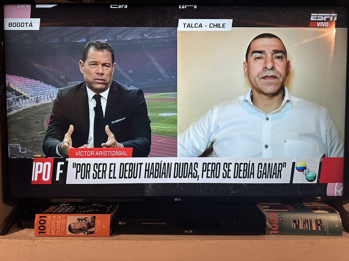 Señores periodistas: cuando  “haber” significa “existencia” se conjuga siempre en singular: había dudas, no “habían dudas”.
