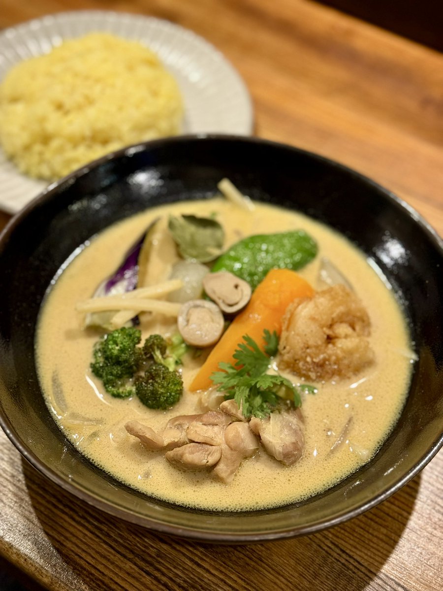 マンスリー　ココナッツミルクスープカレー最終日です❣️是非🤗
今週もよろしくお願いします✨🌶️
#ココナッツミルクスープカレー #ココナッツカレー #スープカレー #soupcurry