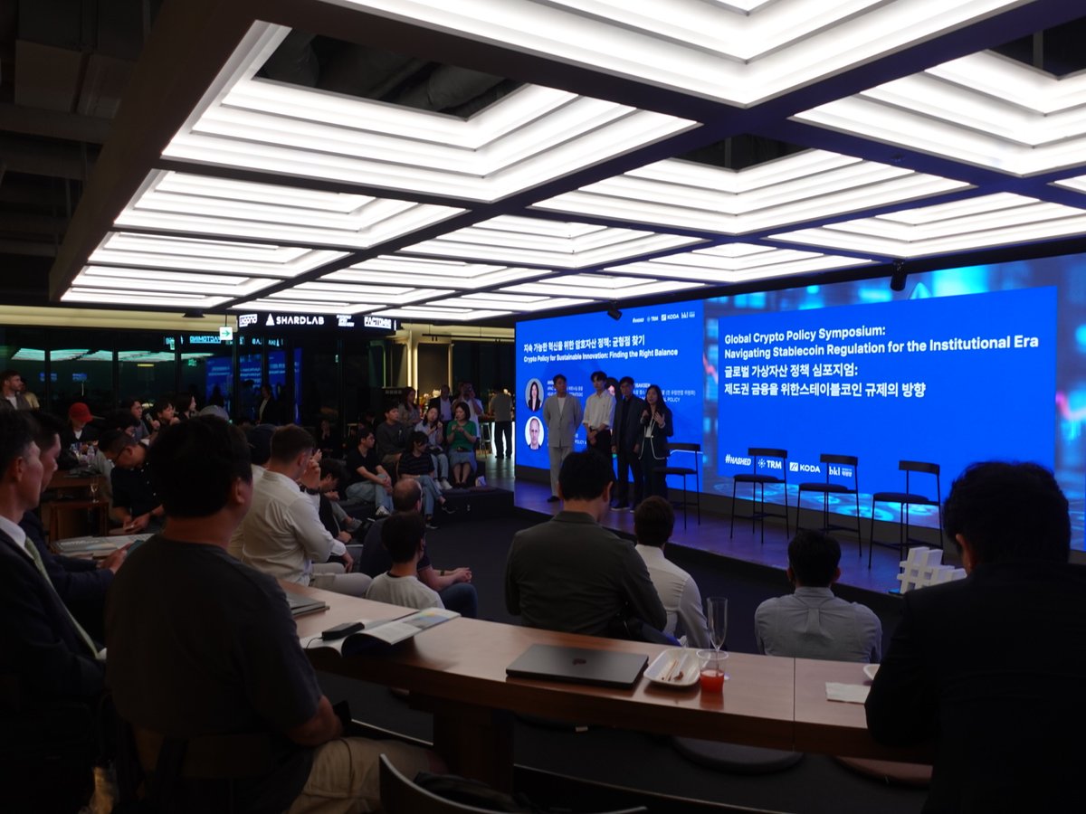 trmlabs's tweet image. 🇰🇷 Last week at Korea Blockchain Week, TRM Labs co-hosted the 𝗚𝗹𝗼𝗯𝗮𝗹 𝗖𝗿𝘆𝗽𝘁𝗼 𝗣𝗼𝗹𝗶𝗰𝘆 𝗦𝘆𝗺𝗽𝗼𝘀𝗶𝘂𝗺 — spotlighting the future of #stablecoin regulation in Korea and beyond. 

With insights from @CarolineDPham (@CFTC), @policyfoodie (TRM), @0xshardlab,…