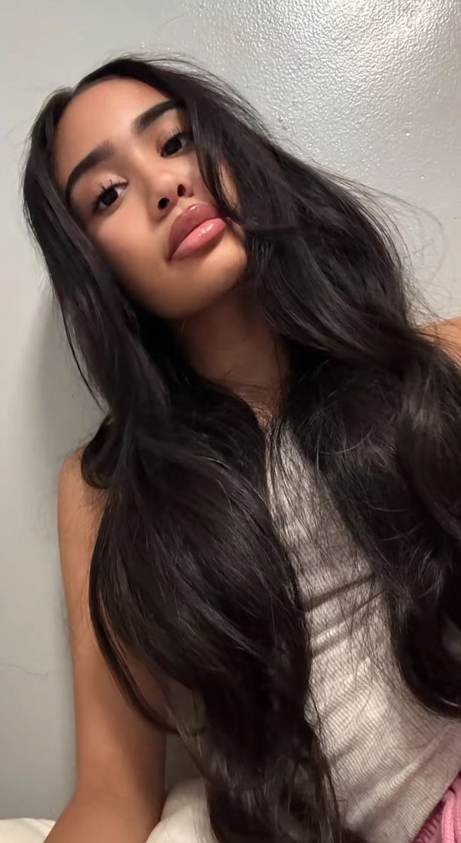 GodessNylaa's tweet photo. Here’s some pics 💕💕

pretty
bad https://t.co/fqHU6e9bp6