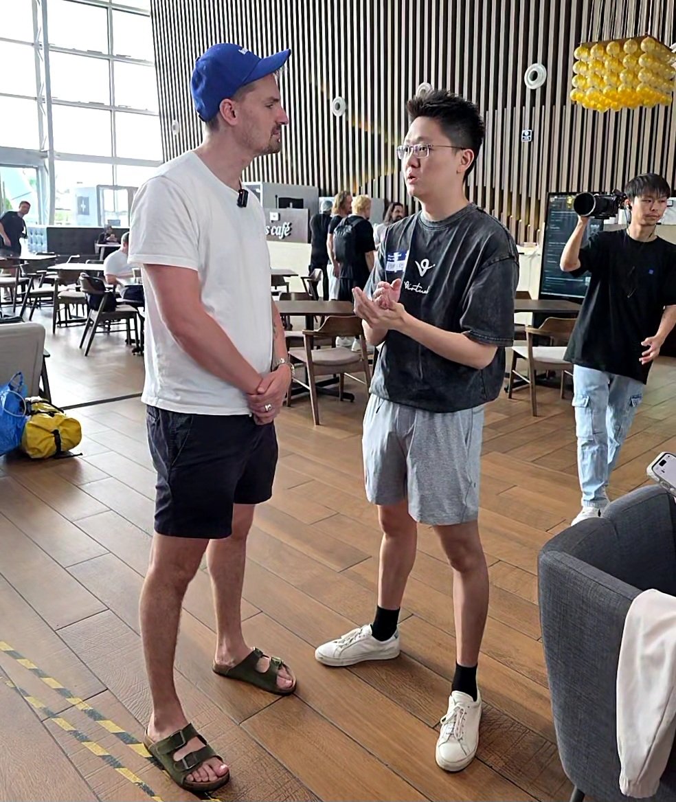 BaseinMY's tweet image. When the giants collide.

We @base on!

Because Base is For Everyone

#BaseMY