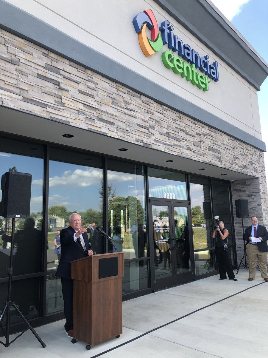 MakiTeramotoS's tweet photo. Felicidades @FCFCU! Congratulations on the ribbon cutting of the new McCordsville branch!
#FinancialCenter es una gran aliada en educación financiera para mexican@s/hispan@s/latin@s. Acérquense a la Ventanilla de Asesoría Financiera #VAF de @ConsulmexINI! https://t.co/OYAXMoAOZw