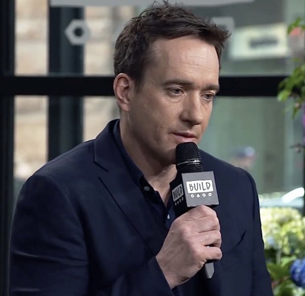 MacfadyenDaily's tweet image. Matthew Macfadyen at interviews for Howard’s End.

#matthewmacfadyen #howardsend #tobiasmenzies #sophieskelton
