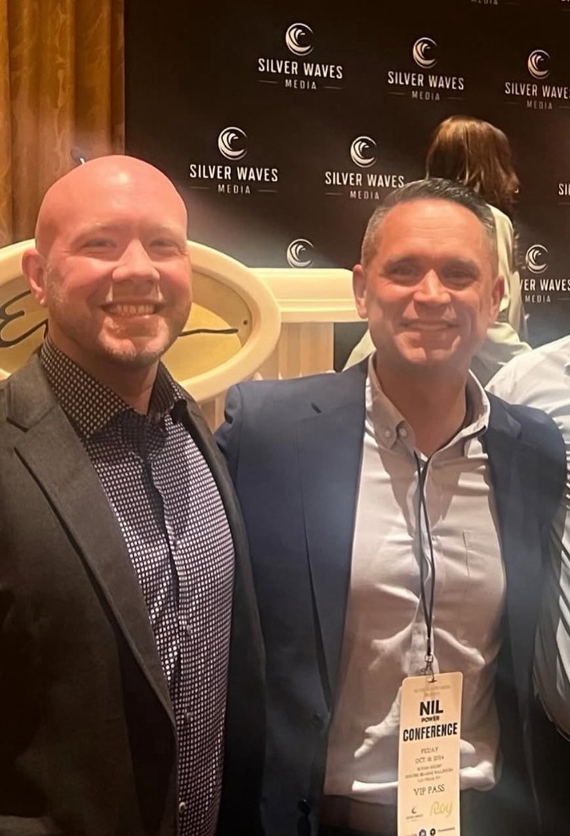 MidProAcademy's tweet image. Excited to announce our expansion with Team Crew. We are excited to have Tim Allen &amp;amp; his program join our MidPro Family. Also, pumped to have Lewis Jackson help lead the MidPro Crew Branch to new heights. Our goal is to maximize exposure for our youth and provide unlimited…
