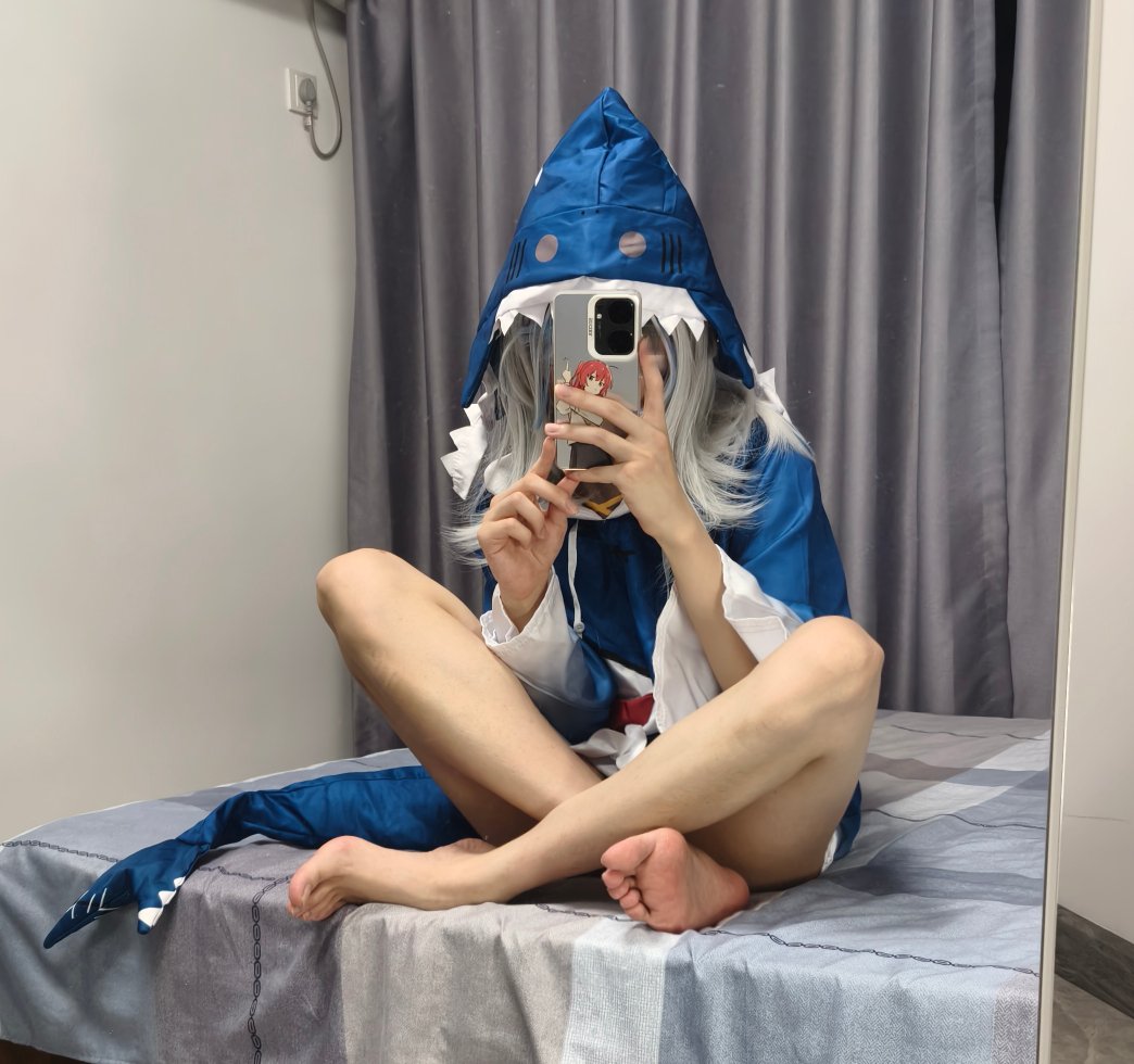 FoolishShiro's tweet image. 腿子