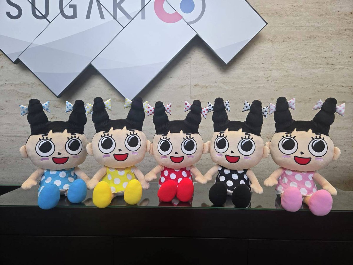 カラフルスーちゃん作ってみました🎀 みんなどの子が欲しい🤔 👇赤は