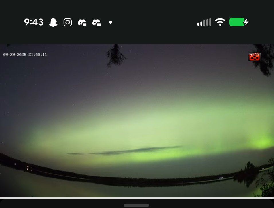 And virtual chasing once again.  Sigh...  
Ely, MN webcam. 
#spacewx #spaceweather #Auroraborealis
