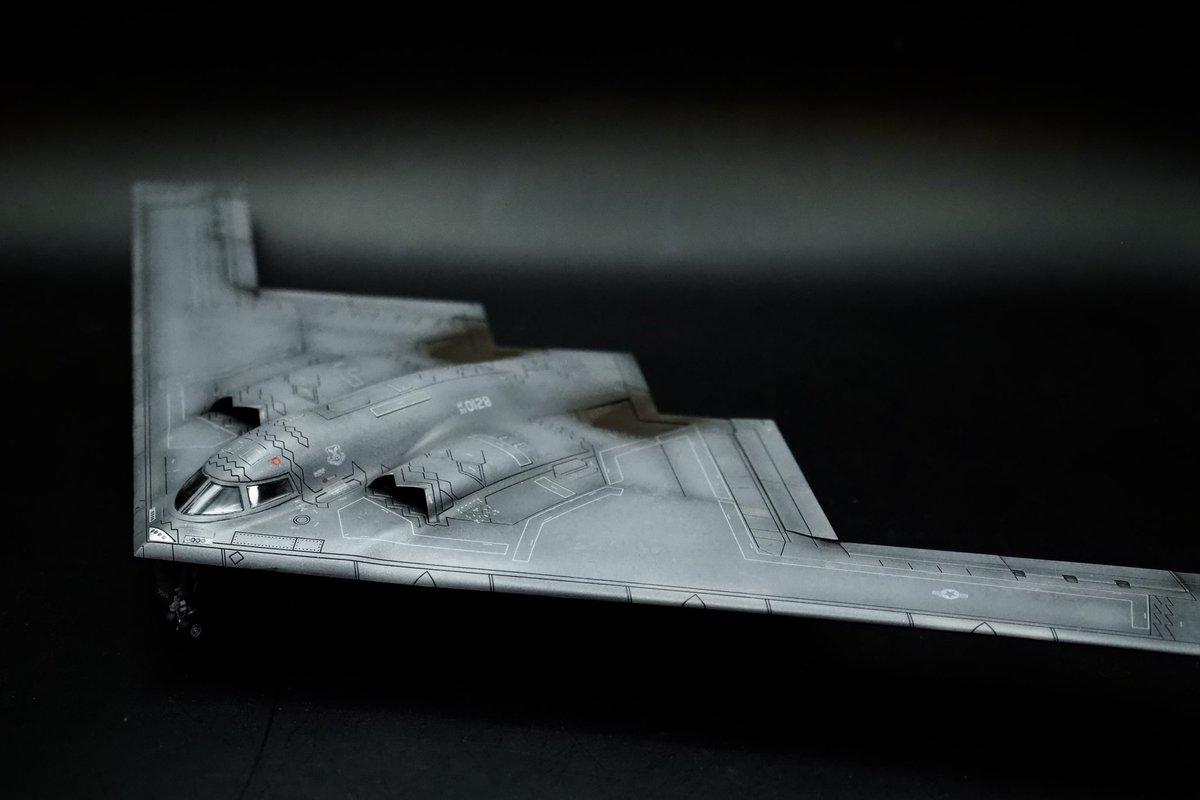 FuwakuT's tweet image. CANNON TORTOISE #コトブキヤ 1/72
KF51U PANTHER #AmusingHobby  1/35
USAF B-2A #academy 1/144