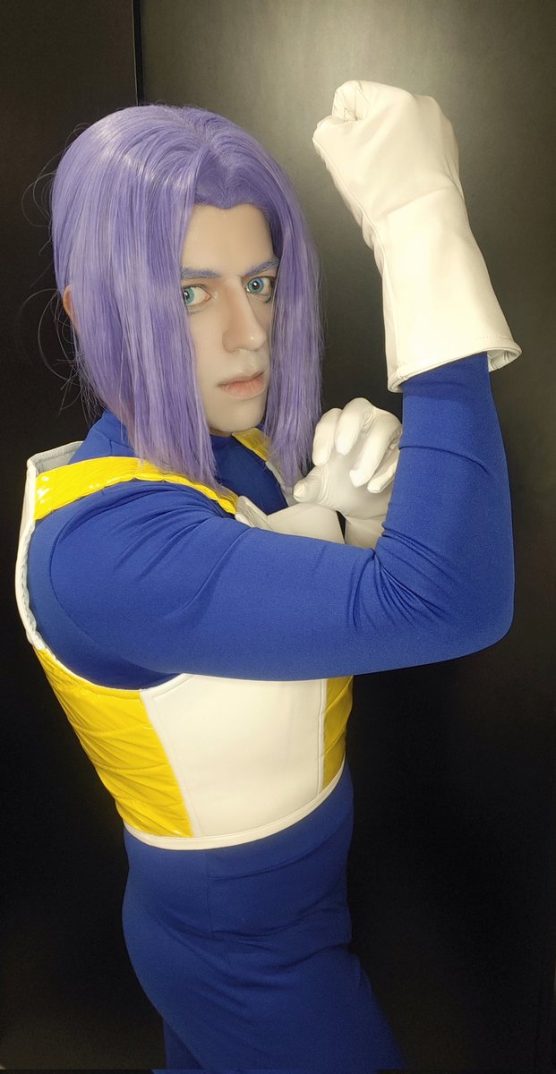 VertCosplayV's tweet photo. Trunks from the Future Cosplay

Cosplayer: Vert Vaugier 

My Instagram: https://t.co/gwlaWq3X9U

#vertvaugier #Cosplay #trunks #dragonballz #trunksfuture https://t.co/A4xVcqkniI