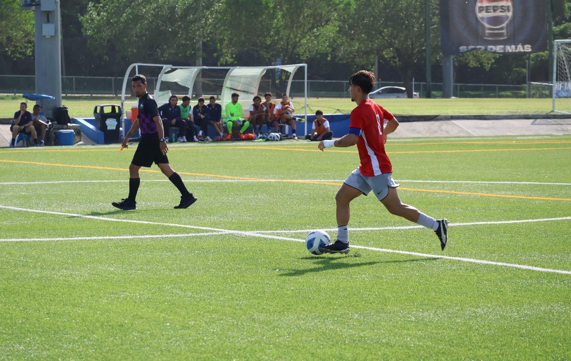 Ganan los vaqueros de la UPR de Bayamón antes los taínos de la UAGM. 💥⚽️

Goal: 🤠

⚽️Josh Mojica