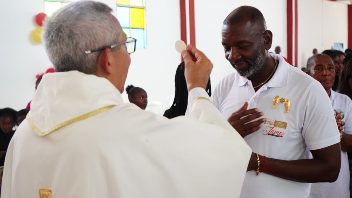 JamesMosqueraT's tweet image. En las fiestas patronales de San Miguel Arcángel reafirmamos nuestra fe y el compromiso de cuidar lo más sagrado: la Vida, La Paz y el Territorio. 🧡🐟

#Bocachico 
#curuldepaz