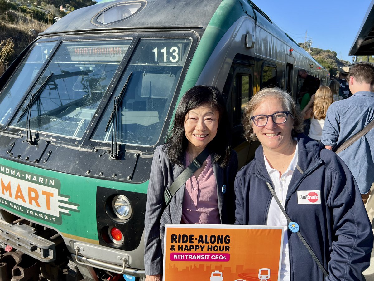 Caltrain's tweet image. No better way to celebrate one year of Caltrain electrification and #TransitMonth than by riding with our Bay Area transit partners! 🚆💡

Last Friday, leaders kicked off a CEO Ride-Along in San Francisco, then traveled by Golden Gate Ferry, SMART, and Marin Transit.