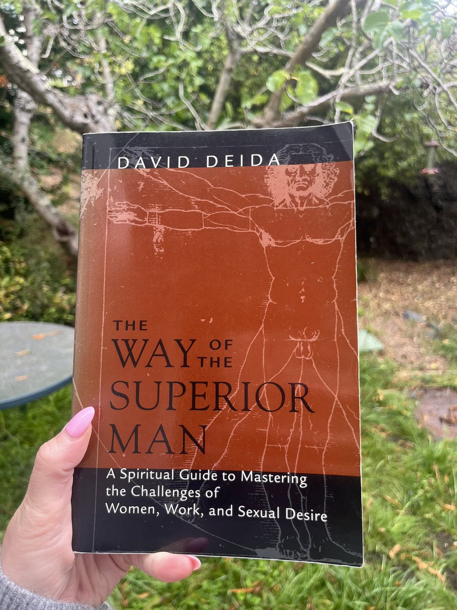 MollyMoonSF's tweet image. Don’t be surprised if I assign you reading when you book with me 💋