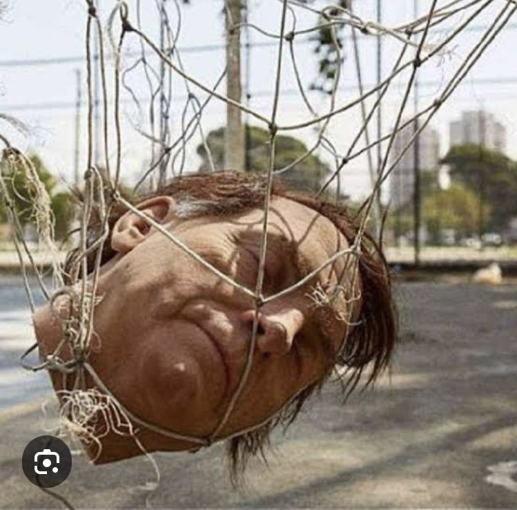 Carla608311821's tweet photo. @pfigueiredo08 Toda essa situação devastadora em se tratando de instigação a assassinatos de pessoas públicas p/ esquerda aqui no Brasil, iniciou-se c/ o “regozijo “ de incitar a morte de Bolsonaro através de “memes “ homicidas.

Agora, temos certeza: A ESQUERDA MATA! https://t.co/acDtLb1Xke